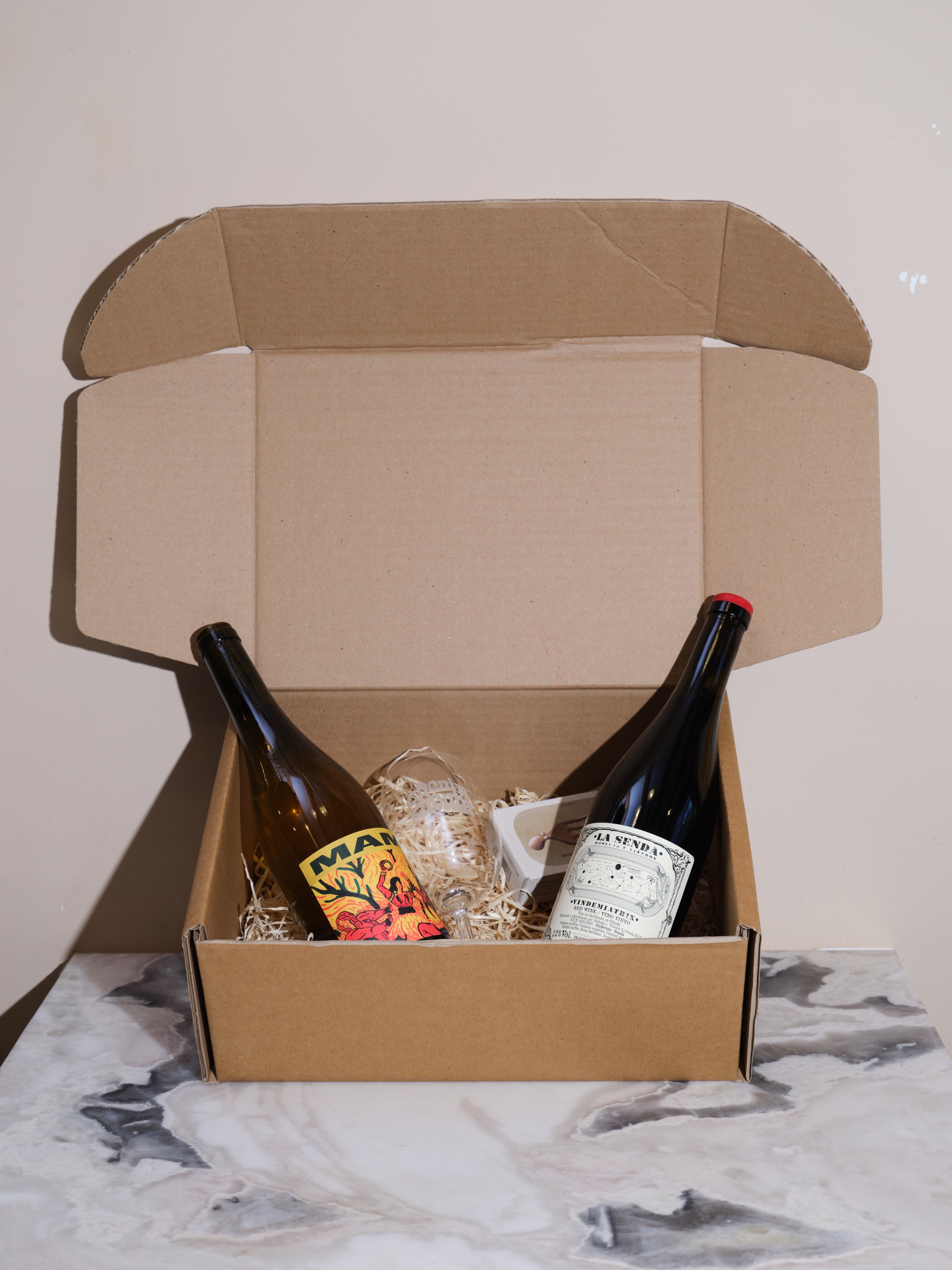 Chenin Chenin - Chenin Chenin Corporate Gift Boxes ππ· - Chenin Chenin